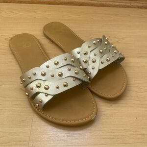 bks Women’s Studded Gold Flat Slide Sandals, Estimated Size 10